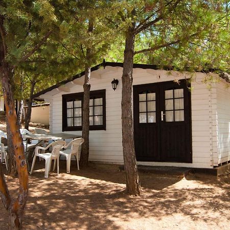Camping Valdearenas 이즈나얄 외부 사진
