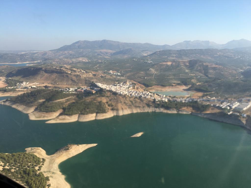 Camping Valdearenas 이즈나얄 외부 사진