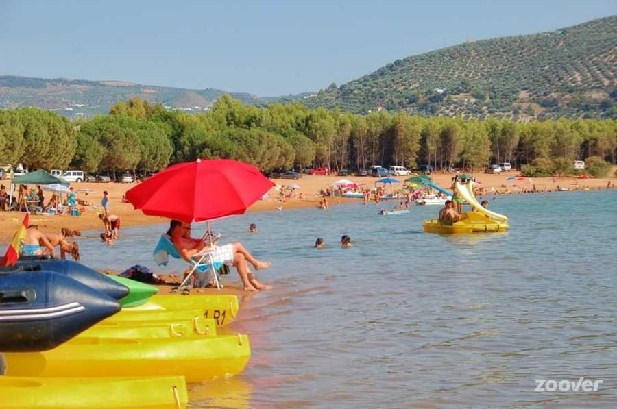 Camping Valdearenas 이즈나얄 외부 사진