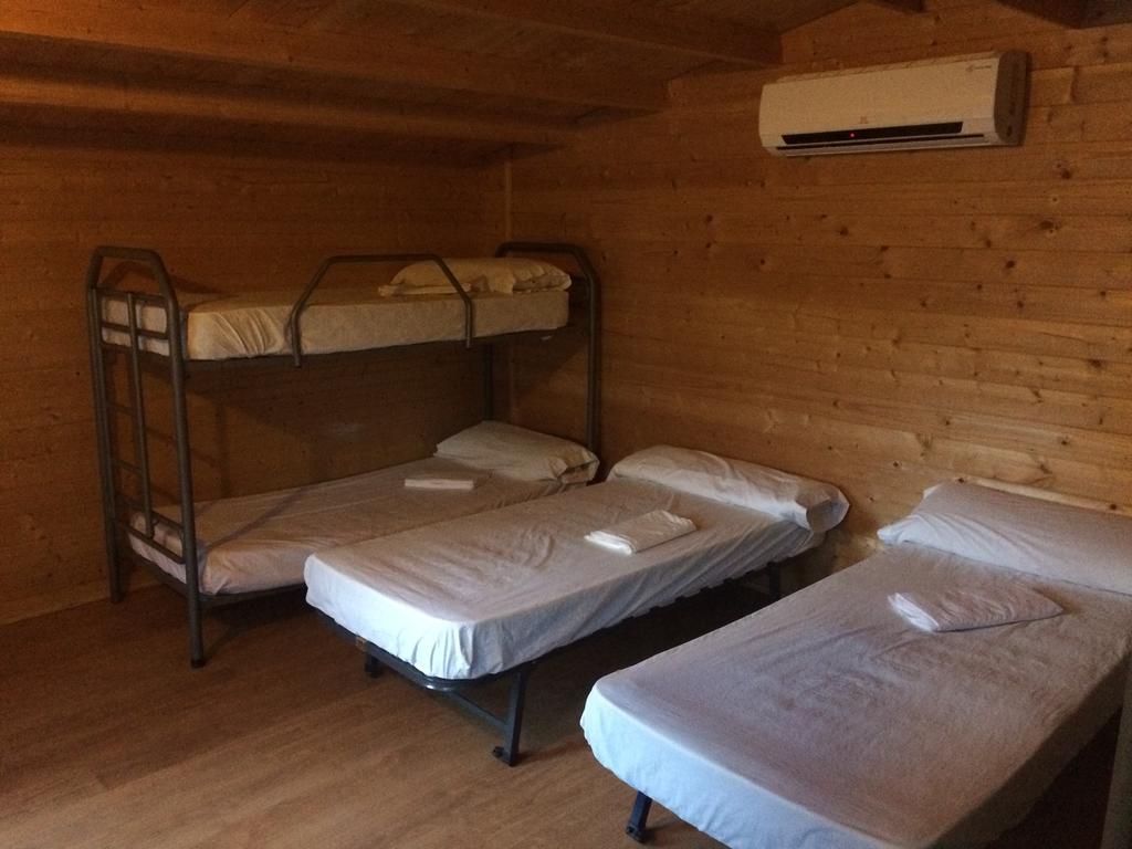 Camping Valdearenas 이즈나얄 외부 사진