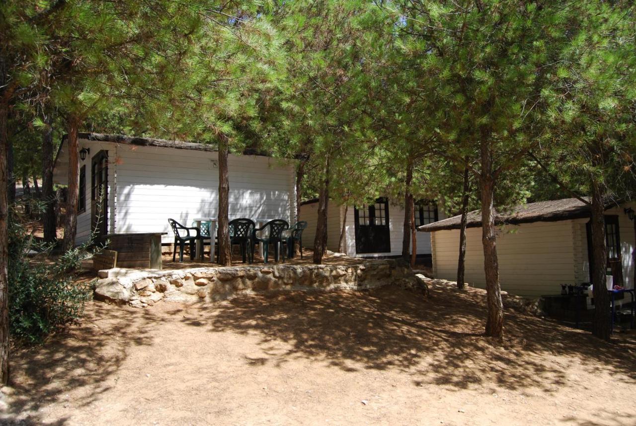 Camping Valdearenas 이즈나얄 외부 사진